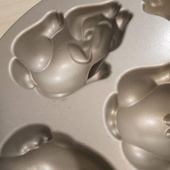 Nordic Ware Bunny Cakelet Pan in used condition. Please see photos. - Picture 6 of 11